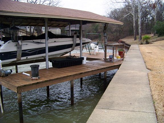 4th image of 243 Starboard Dr