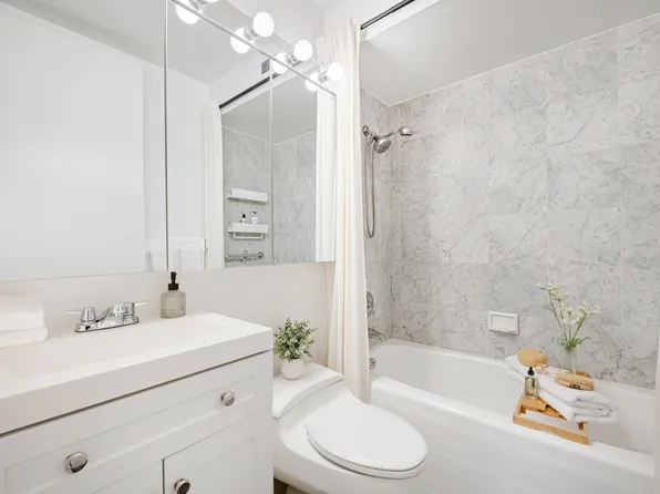 235 East 40th Street image 11 of 21