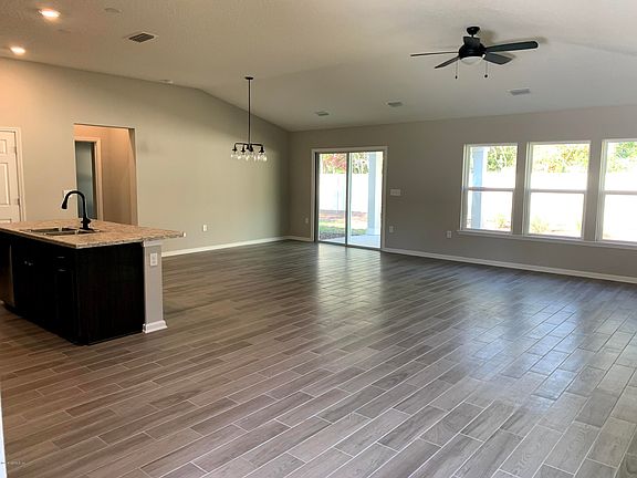 4th image of 70 Coastal Village Ln