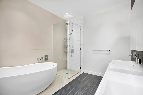 Sold by Compass | media 6
