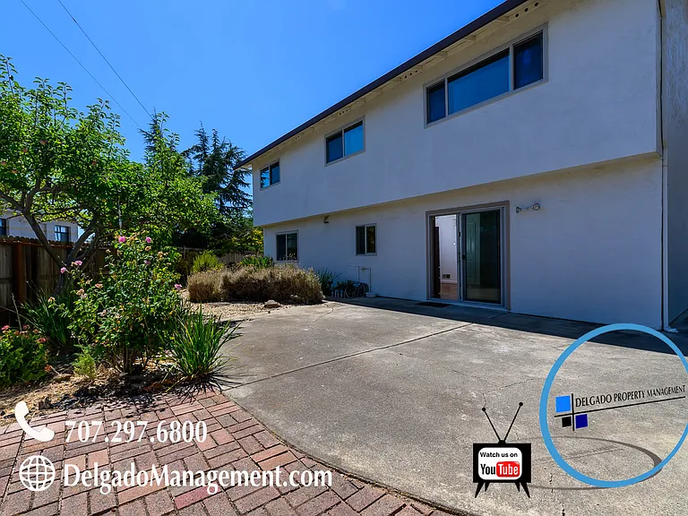 1409 Plaza De Oro — Photo 29