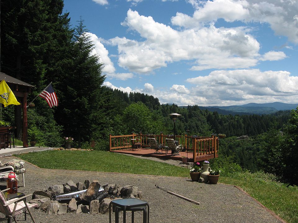 View Washougal River Valley