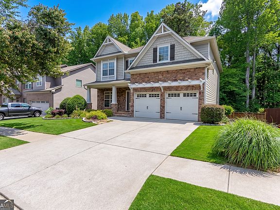 2nd image of 2201 Spring Sound Ln