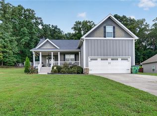 212 Burnt Hickory Ln SE, Calhoun, GA 30701