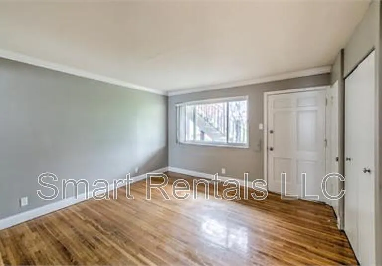 7848 Big Bend Blvd #6 — Photo 15
