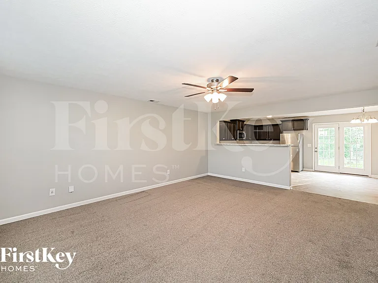 126 Kash Ct — Photo 4