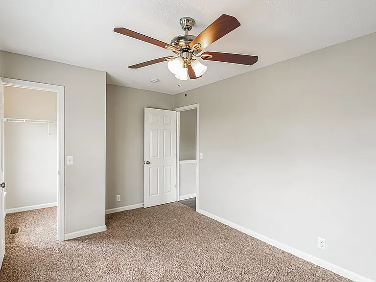 2900 Summer Hollow Ct — Photo 13