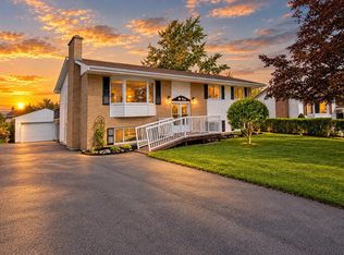 138 Hannebury Dr, Cole Harbour, NS B2V 1P6