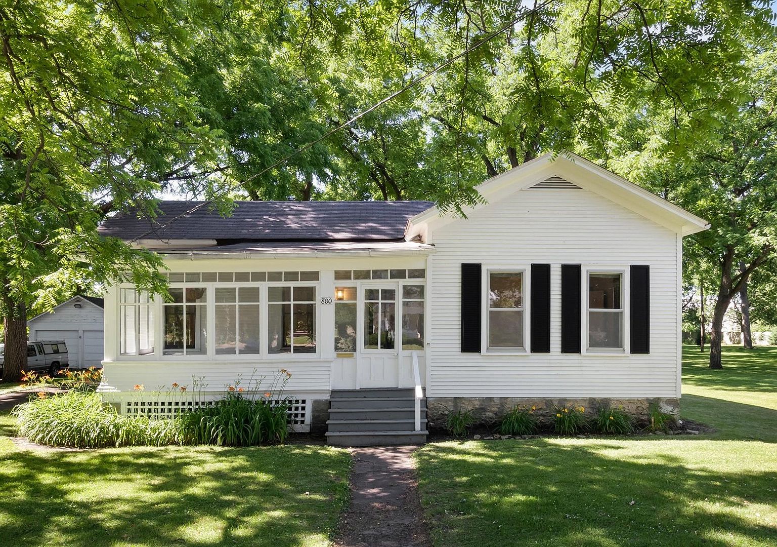 800 Prairie St, Aurora, IL 60506 Zillow