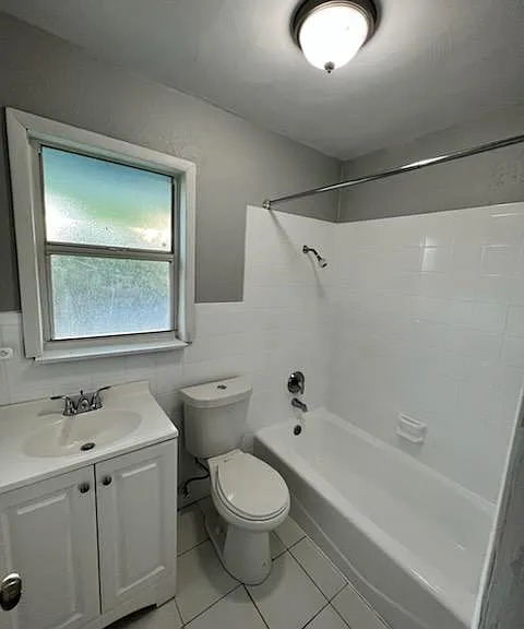 1414 14th St E #A — Photo 5
