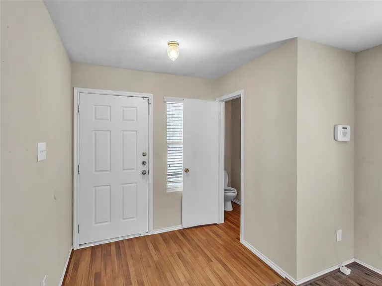 12830 Windy Summer Ln — Photo 7