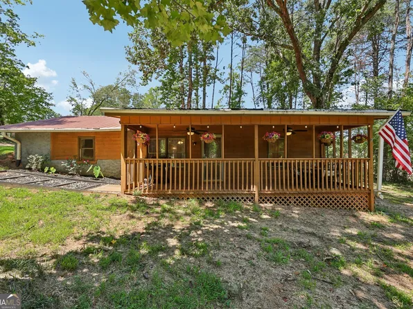 1398 Elliott Family Pkwy, Dawsonville, GA 30534