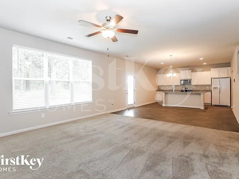 220 Wellbrook Dr — Photo 3