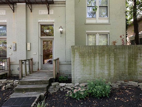4th image of 2627 Cleinview Ave Unit 1