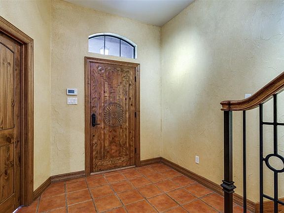 5th image of 6518 Sunshine Valley Dr