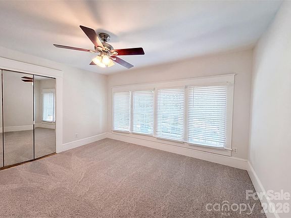 4th image of 329 W McLelland Ave