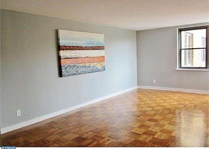4th image of 2601 Pennsylvania Ave APT 422