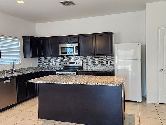 2nd image of 41932 W Manderas Ln