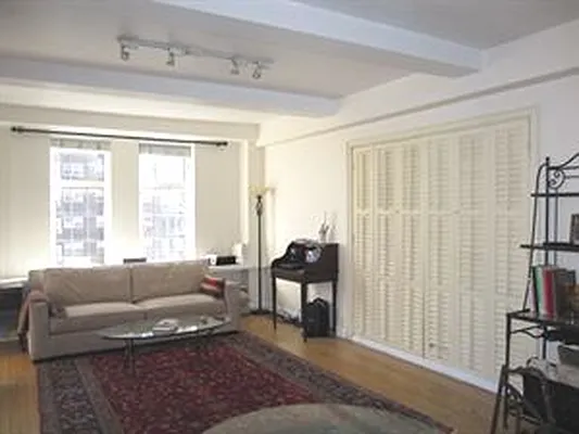 Sold by Douglas Elliman | media 15