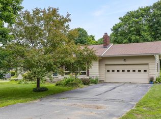 15 Packard Rd, Jericho, VT 05465