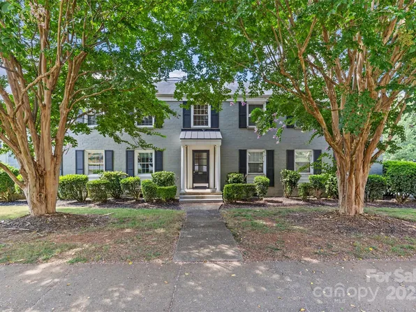 301 Wakefield Dr APT A, Charlotte, NC 28209