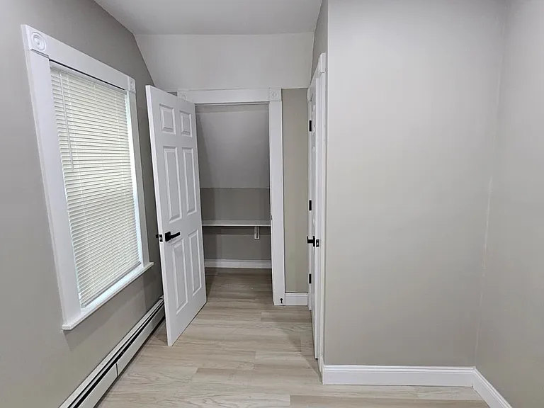 100 Linwood Ave #3 — Photo 21