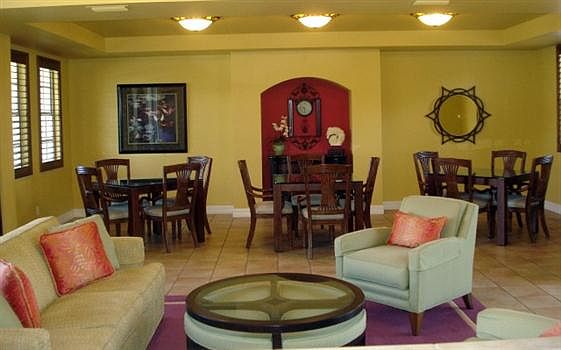 4th image of 700 L Ambiance Cir #206