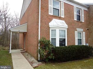 28 Marshs Victory Ct, Baltimore, MD 21228