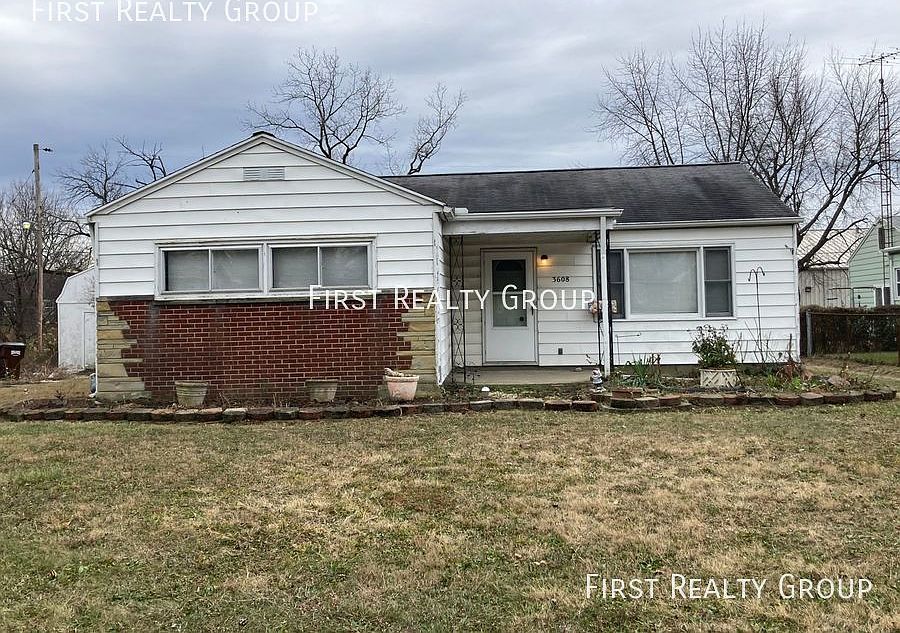 1st image of 3608 W Siebenthaler Ave