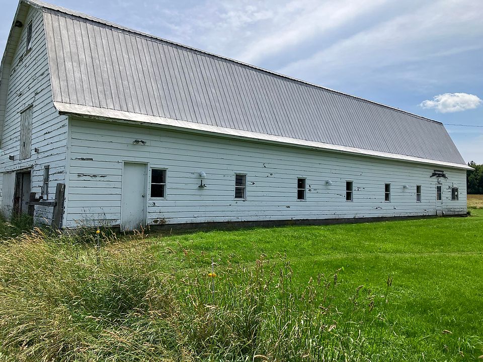 2nd image of 80 McCabe Rd