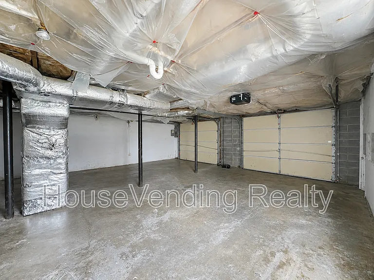 6204 Trailhead Cir — Photo 20