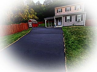 84 Plank Rd, Poestenkill, NY 12140