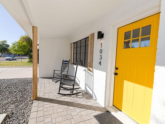 4th image of 1034 E Orchid Ln