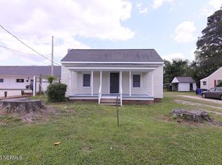 1007 Hamilton St, Greenville, NC 27858