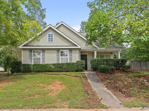 300 Sweetwood Ln, Madison, AL 35758
