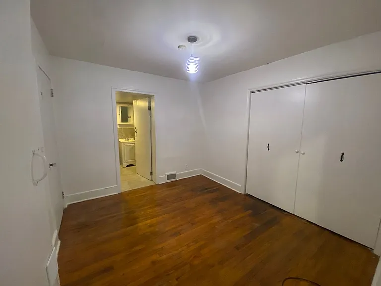 313 Myles Ave — Photo 12