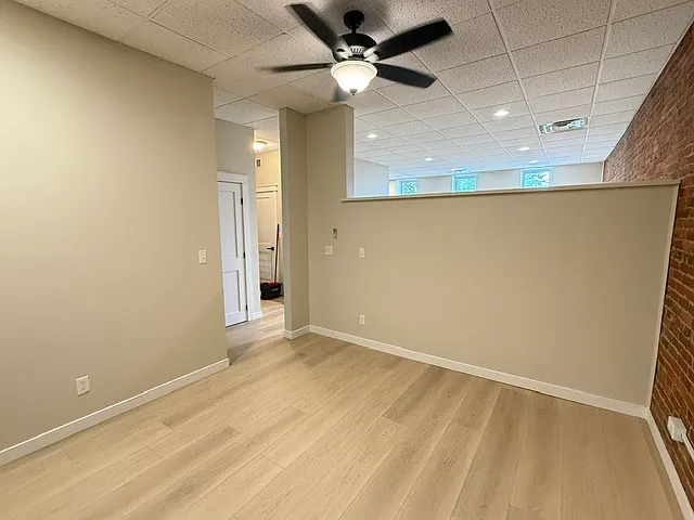 64 1/2 Lincolnway #B — Photo 10