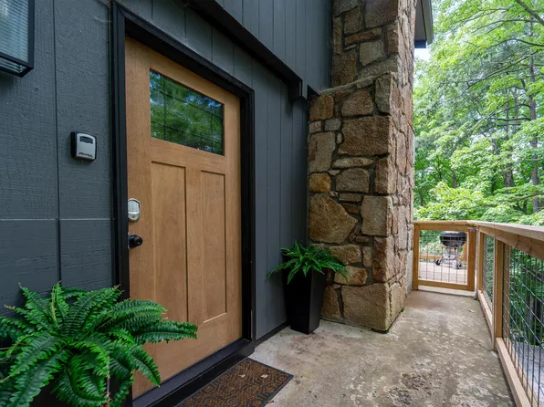 1428 N Arbon Ln, Gatlinburg, TN 37738