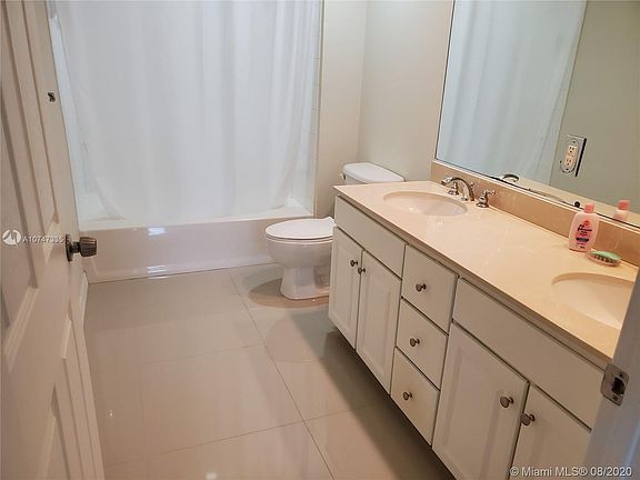 5th image of 2000 N Bayshore Dr APT 317