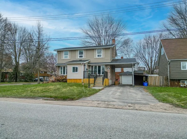25 Rowe Ave, North Bay, ON P1A 1W8