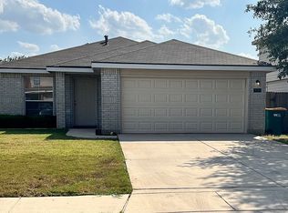 9038 Barkwood, Universal City, TX 78148