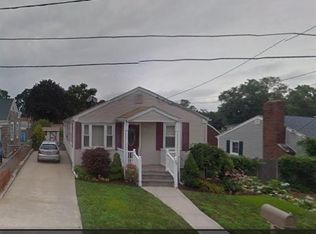 26 E Knowlton St, Riverside, RI 02915