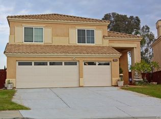 9014 Camphor Tree Ct, Corona, CA 92883
