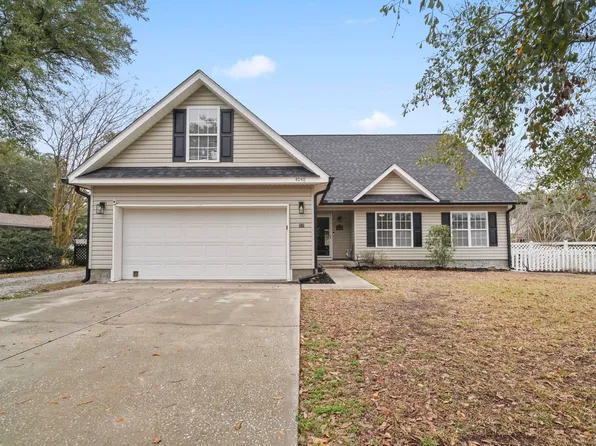 4040 Longleaf Ln., Murrells Inlet, SC 29576