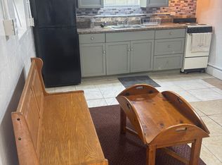 37450 State Road 19 APT B, Umatilla, FL 32784