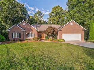 135 Willotesh Ln, Lexington, NC 27295