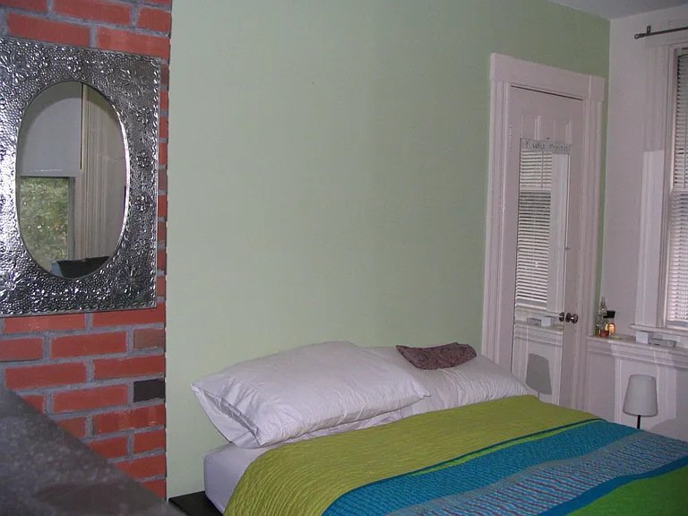 100 Goddard Ave #A — Photo 8