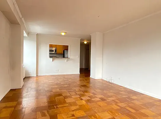 Rented by REAL New York | media 19