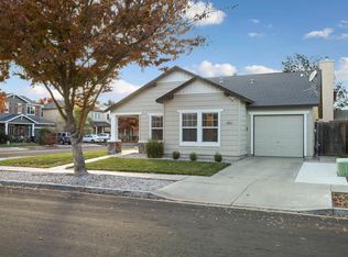 4073 Piccadilly Ln, Turlock, CA 95382