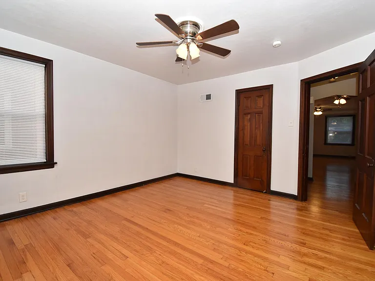 6349 Sutherland Ave #1 — Photo 10